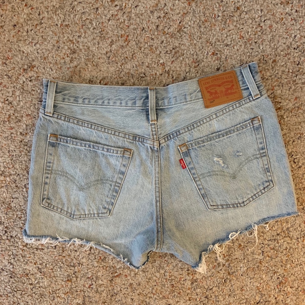 Levi’s high rise light wash shorts